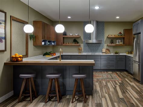 are crystal cabinets good quality